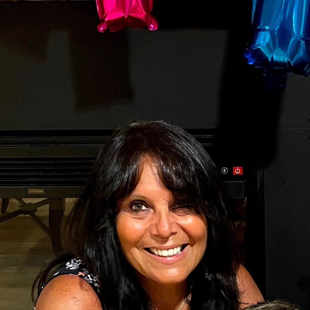 Meet your Posher, Carrie